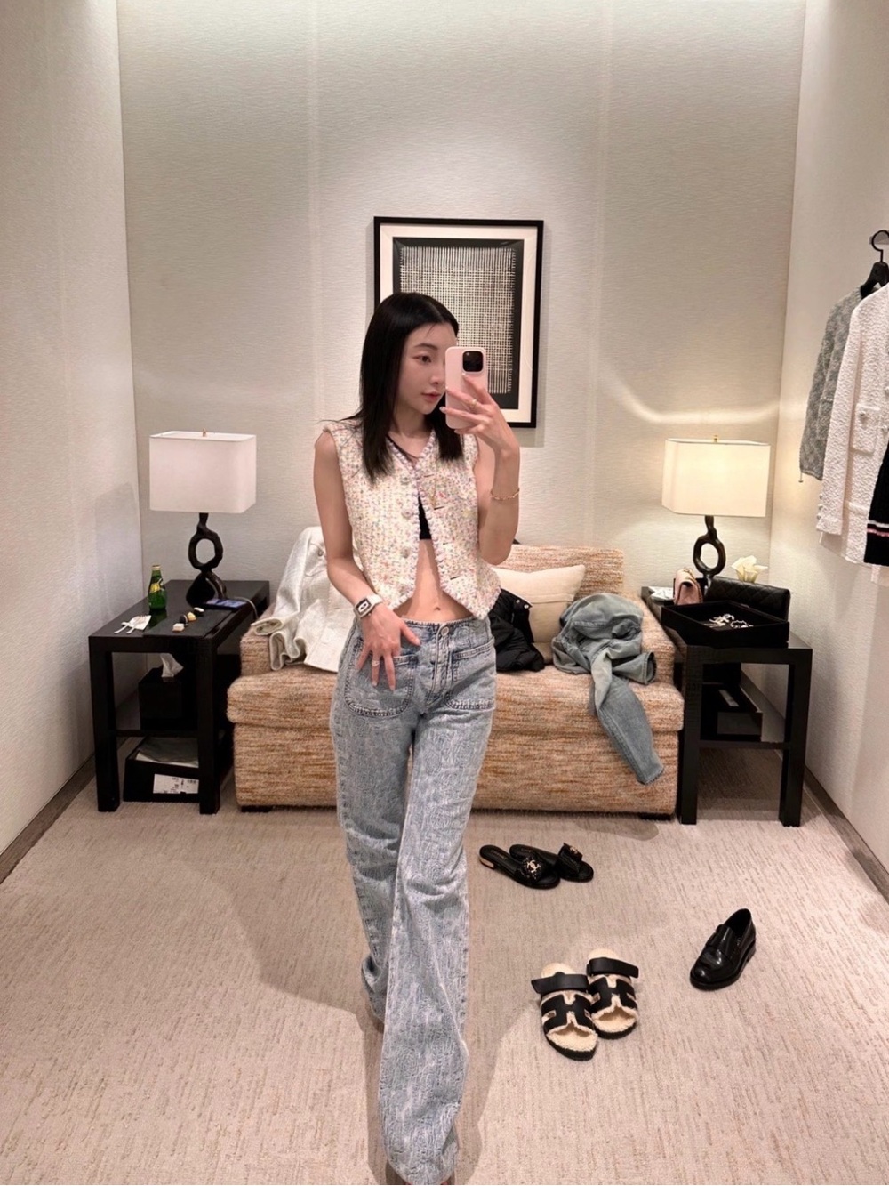 🚩steal CHANEL Light Blue Patterned Straight-Leg Jeans - Picture 7 of 7